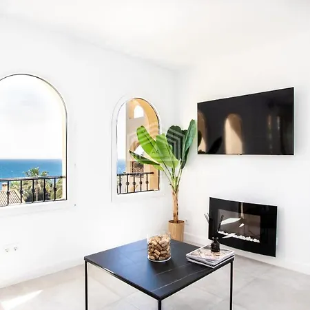 Panoramic Sea Views And Direct Access To The Beach From The Community In Torrenueva
